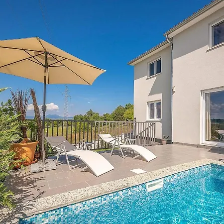 Three-bedroom Holiday In Labin Prázdninový dům